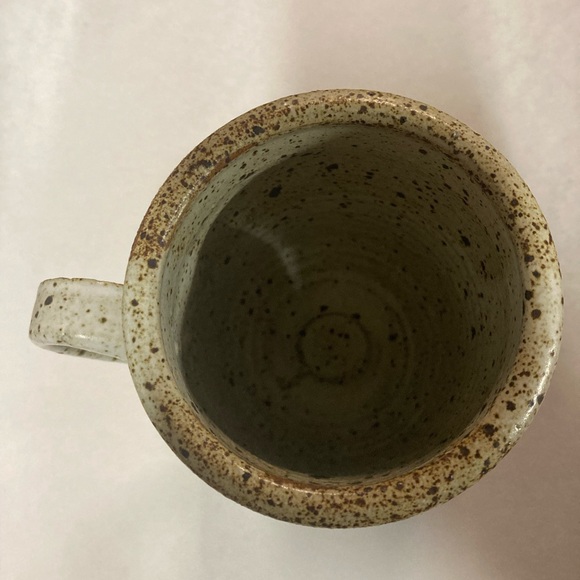 Studio Art Pottery Coffee Mug Cup Hand Made Earth Speckled Clay 12oz Signed Rare - Picture 11 of 12